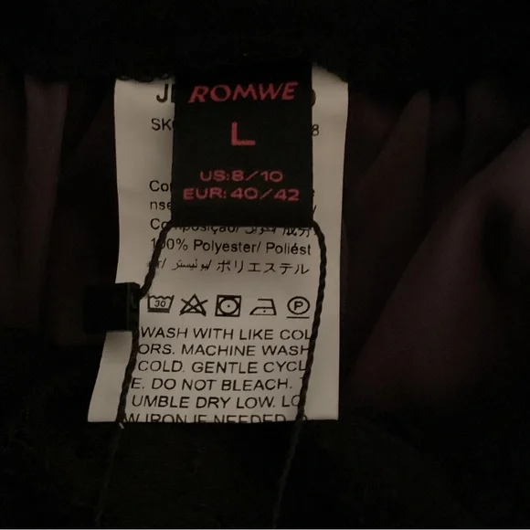 🖤Goth Ruffle Hem Skirt🖤 - Picture 8 of 9